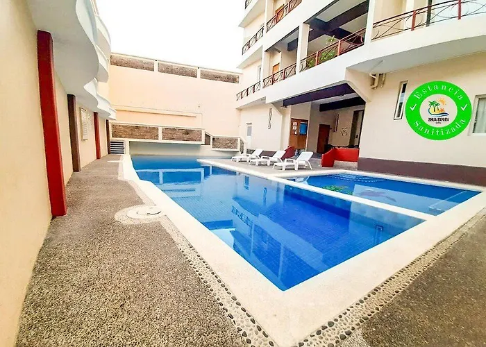 Hotel Zihua Express 2*