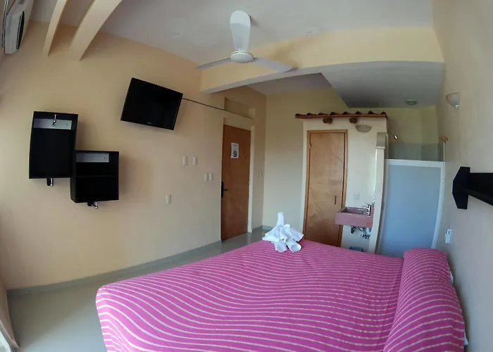 Zihua Express 2* Zihuatanejo