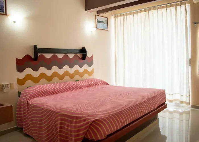 Hotel Zihua Express